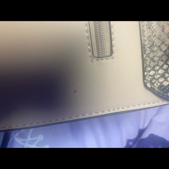 Crossbody strap purse - Picture 5 of 5